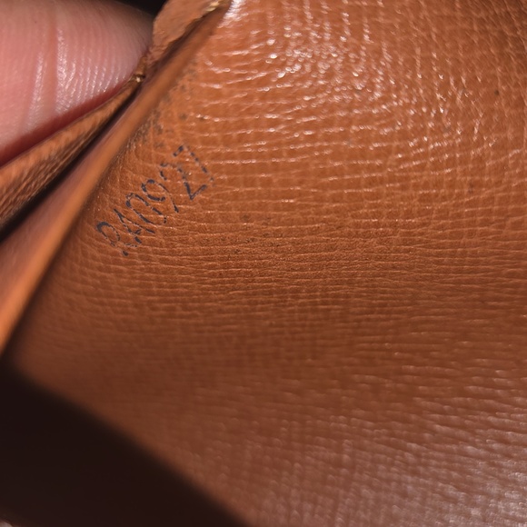 Authentic LV Wallet condition is fair-Has Serial Number - Picture 8 of 8